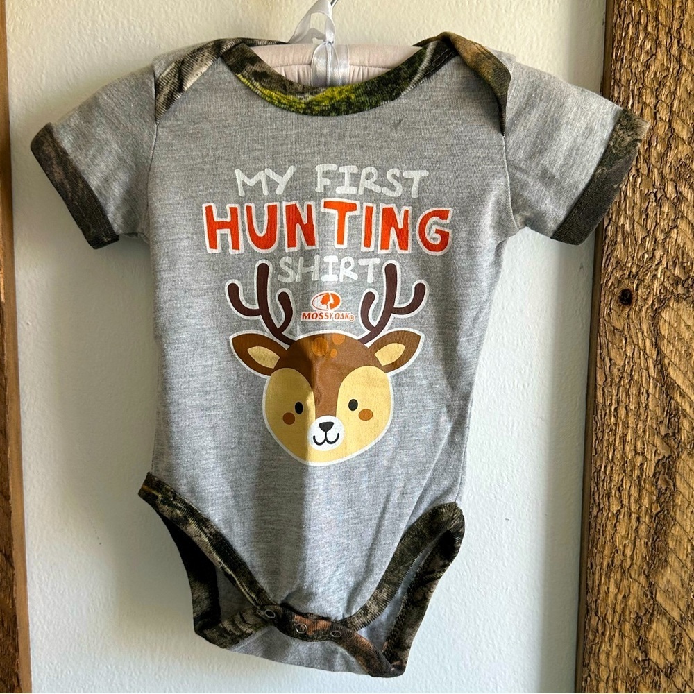 Mossy Oak Baby Boy’s “My First Hunting Shirt” New Camo
New without tags